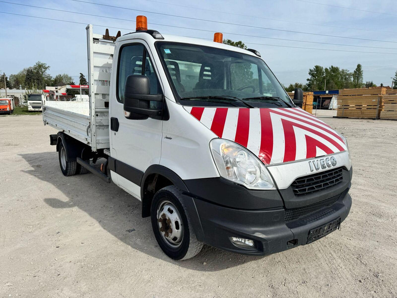 Iveco Daily 40 C 15 - Tipper - Van jungkit: gambar 5 Iveco Daily 40 C 15 - Tipper - Van jungkit: gambar 5