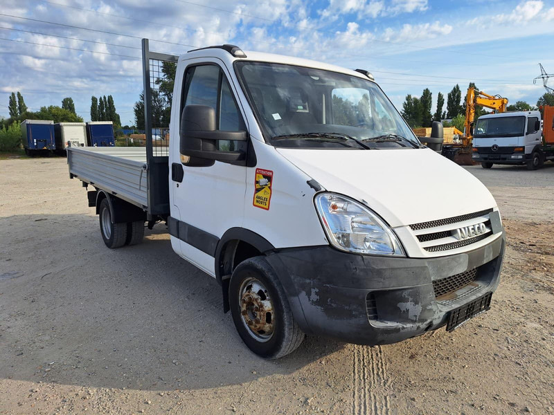 Iveco Daily 50 C 15 - 3 sided Tipper - Truk jungkit: gambar 1 Iveco Daily 50 C 15 - 3 sided Tipper - Truk jungkit: gambar 1
