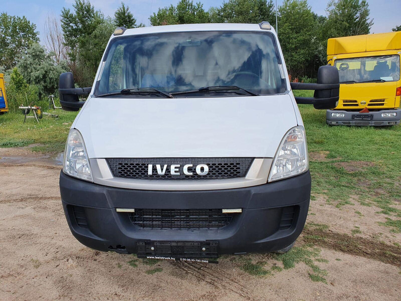 Iveco Daily 50C17 DOKA BE Mini Trekker - SZM - 3.5t - Tractor head mini, Van kombi: gambar 3 Iveco Daily 50C17 DOKA BE Mini Trekker - SZM - 3.5t - Tractor head mini, Van kombi: gambar 3