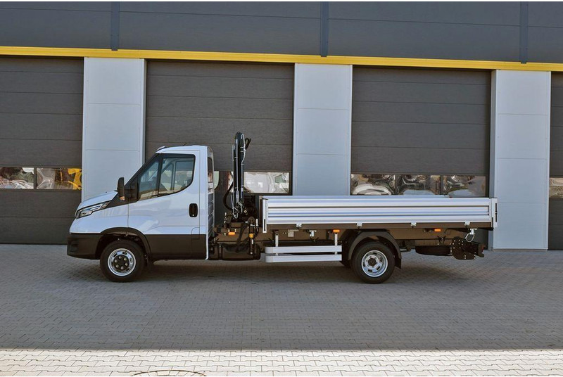 Iveco Daily 50C21H 3 way tipper + crane Hiab T-CLX 029 - Truk jungkit, Truk derek: gambar 2 Iveco Daily 50C21H 3 way tipper + crane Hiab T-CLX 029 - Truk jungkit, Truk derek: gambar 2