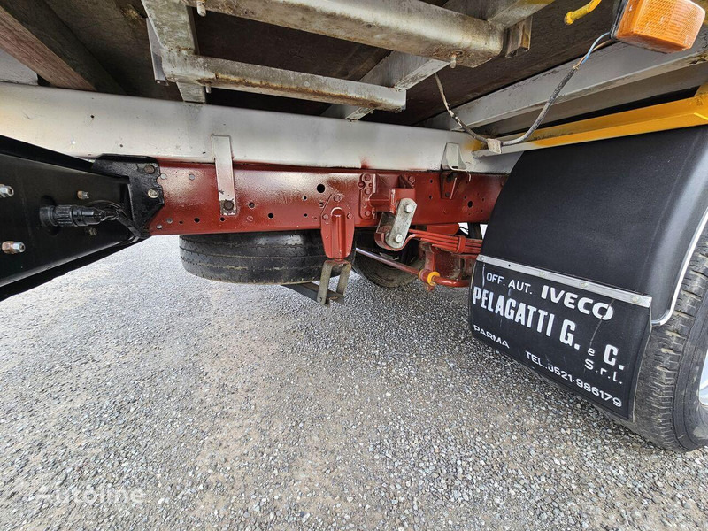 Truk flatbed, Truk derek Iveco Daily 65c-15 Flatbed + crane Copma: gambar 10