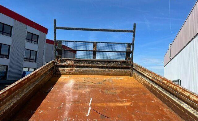 Truk jungkit Iveco Daily 70C17: gambar 11