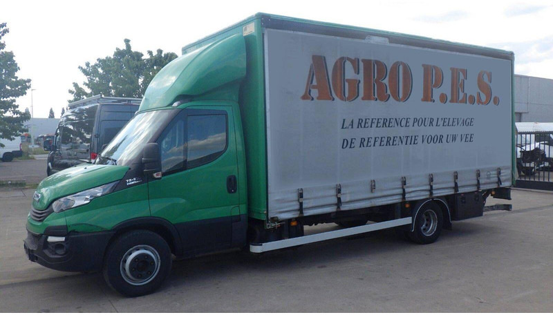 Iveco Daily 70C21 - Koffer - Truk box: gambar 1 Iveco Daily 70C21 - Koffer - Truk box: gambar 1