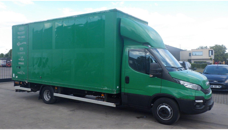 Iveco Daily 70C21 - Koffer - Truk box: gambar 4 Iveco Daily 70C21 - Koffer - Truk box: gambar 4
