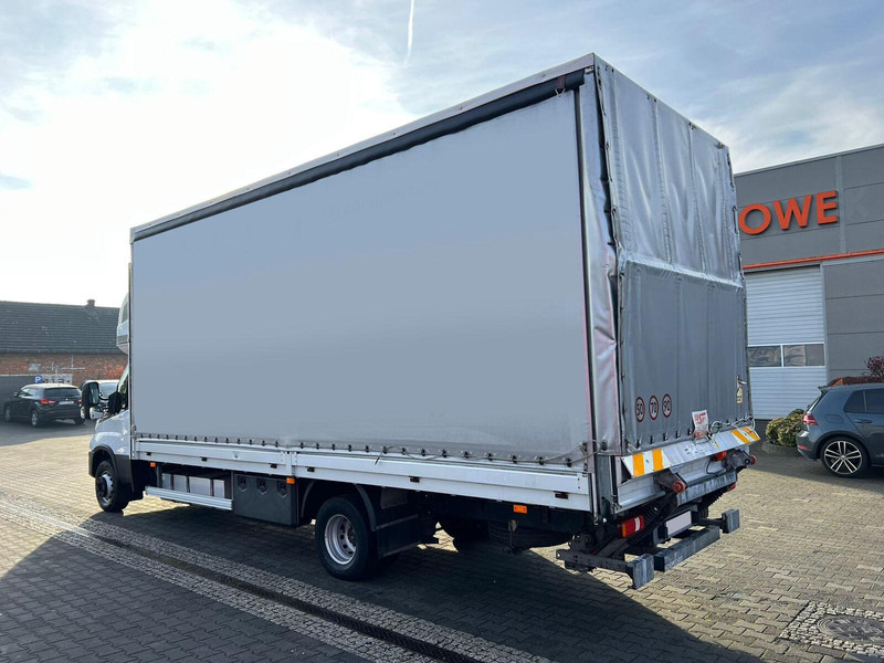 Iveco Daily 72C18 70C18 CURTAINE TILT+LIFT 1.HAND LED FULL OPTION - Truk dengan terpal samping: gambar 4 Iveco Daily 72C18 70C18 CURTAINE TILT+LIFT 1.HAND LED FULL OPTION - Truk dengan terpal samping: gambar 4