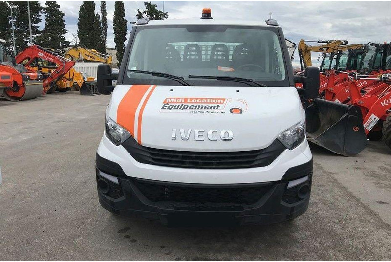Iveco Daily CCB 35S14 D - Doka flatbed 4x4 - Van flatbed, Van kombi: gambar 2 Iveco Daily CCB 35S14 D - Doka flatbed 4x4 - Van flatbed, Van kombi: gambar 2