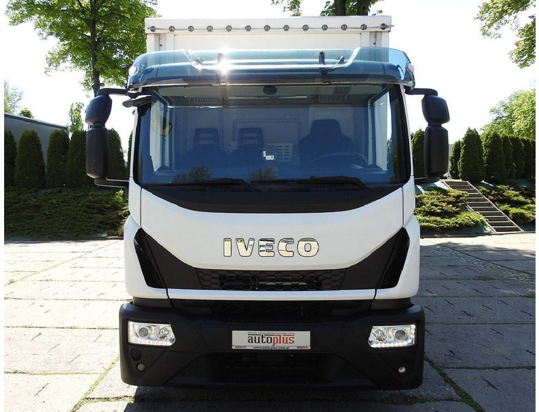 Iveco EUROCARGO 120 - 220 PLANDEKA WINDA 20 PALET AUTOMAT KLIMATYZACJA - Truk box: gambar 5 Iveco EUROCARGO 120 - 220 PLANDEKA WINDA 20 PALET AUTOMAT KLIMATYZACJA - Truk box: gambar 5