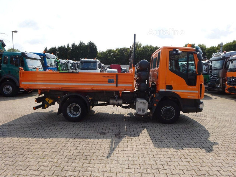 Iveco Eurocargo 120-210 - 3 way tipper truck - Truk jungkit: gambar 5 Iveco Eurocargo 120-210 - 3 way tipper truck - Truk jungkit: gambar 5