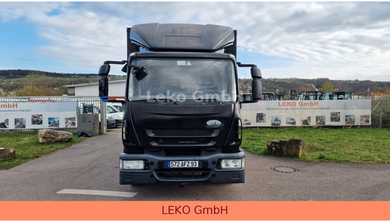 Iveco ML 120 E 18 - Truk box: gambar 2 Iveco ML 120 E 18 - Truk box: gambar 2