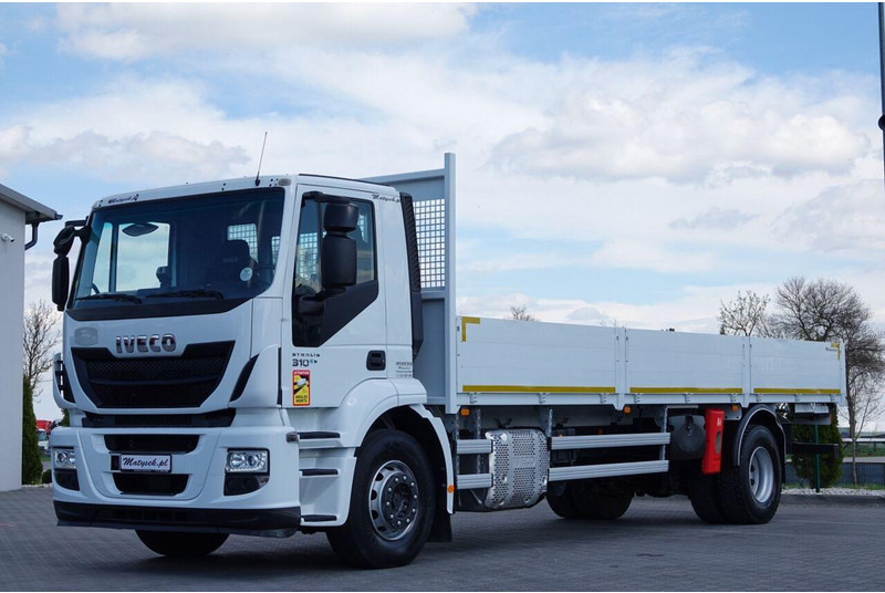 Iveco STRALIS 310 - Truk flatbed: gambar 1 Iveco STRALIS 310 - Truk flatbed: gambar 1