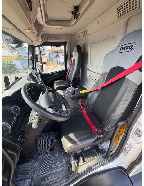 Leasing Iveco X-Way 400 - Mixer truck Iveco X-Way 400 - Mixer truck: gambar 13 Leasing Iveco X-Way 400 - Mixer truck Iveco X-Way 400 - Mixer truck: gambar 13