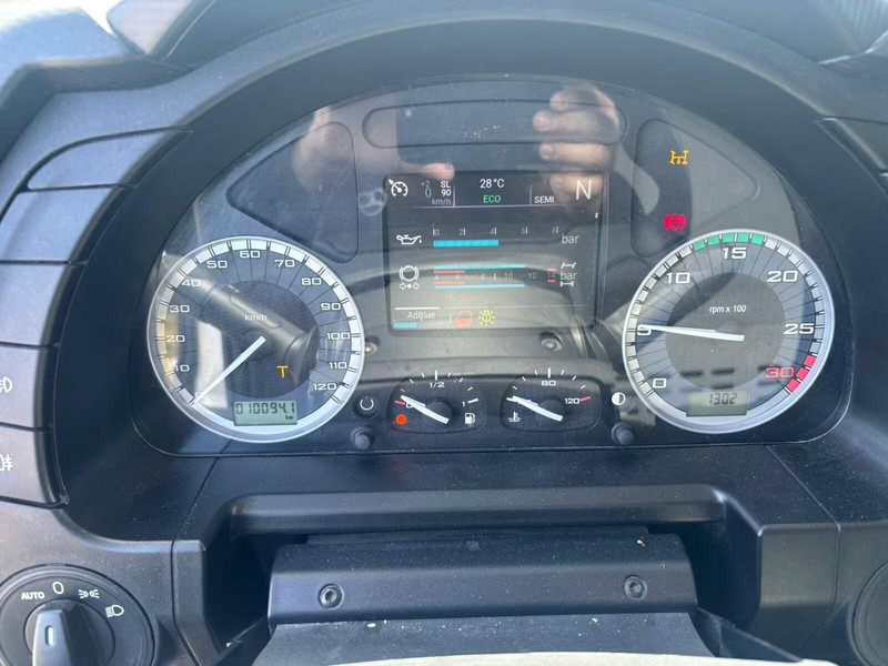 Leasing Iveco X-Way 400 - Mixer truck Iveco X-Way 400 - Mixer truck: gambar 17 Leasing Iveco X-Way 400 - Mixer truck Iveco X-Way 400 - Mixer truck: gambar 17