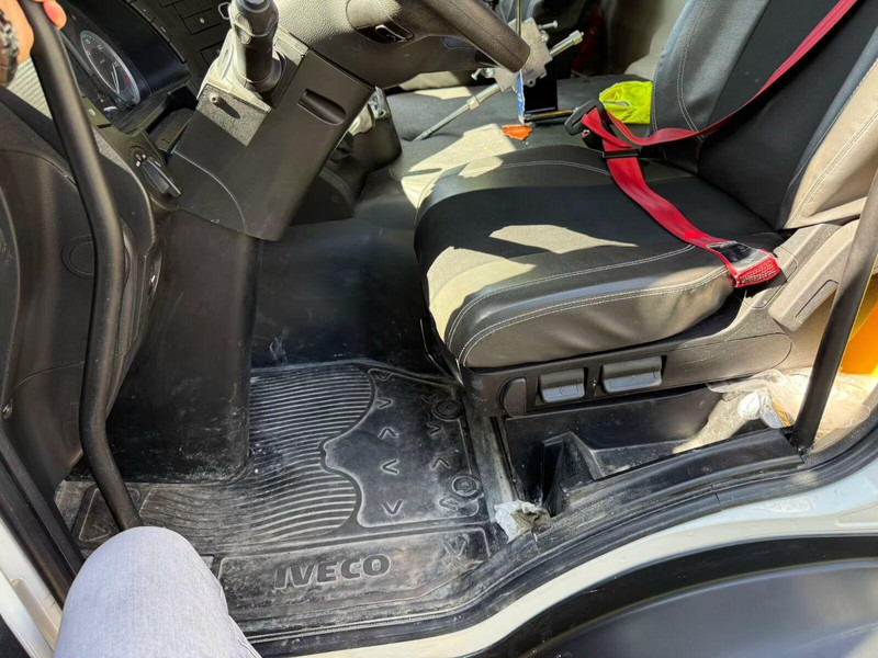 Leasing Iveco X-Way 400 - Mixer truck Iveco X-Way 400 - Mixer truck: gambar 20 Leasing Iveco X-Way 400 - Mixer truck Iveco X-Way 400 - Mixer truck: gambar 20