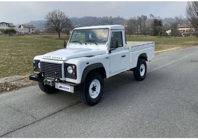 Land Rover Defender 110 - 2.2 Td4 4x4 Platós - Van flatbed: gambar 1 Land Rover Defender 110 - 2.2 Td4 4x4 Platós - Van flatbed: gambar 1