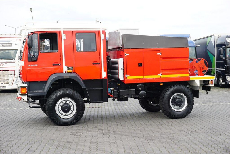 MAN LE 220 / 4 X 4 / DOKA / STRAŻ POZARNA - Truk pemadam kebakaran: gambar 3 MAN LE 220 / 4 X 4 / DOKA / STRAŻ POZARNA - Truk pemadam kebakaran: gambar 3
