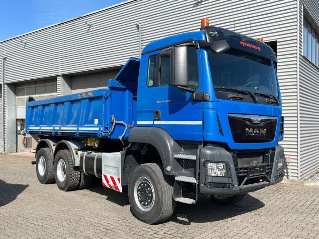 MAN TG-S 26.440 / 6x6 / - Truk jungkit: gambar 3 MAN TG-S 26.440 / 6x6 / - Truk jungkit: gambar 3