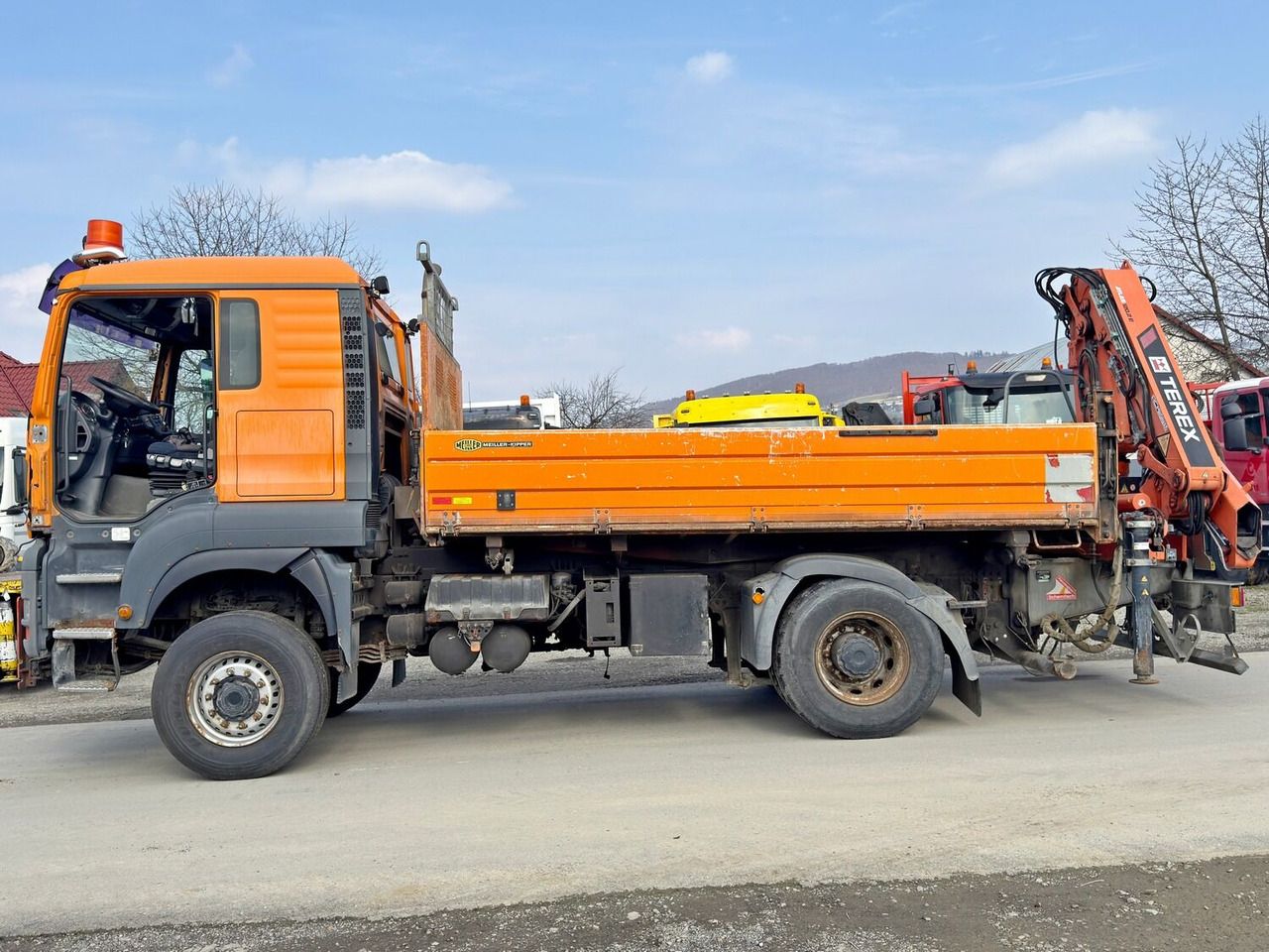 MAN TGA 18.350 - Truk jungkit, Truk derek: gambar 3 MAN TGA 18.350 - Truk jungkit, Truk derek: gambar 3