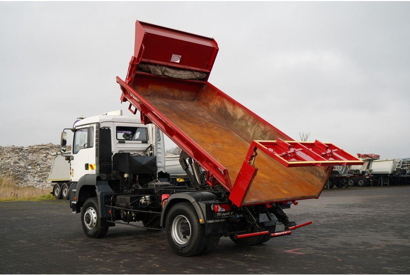 MAN TGA 18.360 - Truk jungkit: gambar 3 MAN TGA 18.360 - Truk jungkit: gambar 3