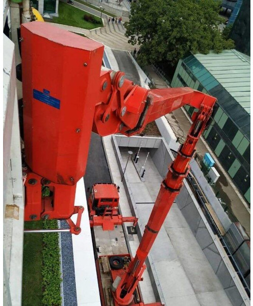 MAN TGA 26.350 6x4 Emelőkosaras 53m - Platform udara yang dipasang di truk: gambar 5 MAN TGA 26.350 6x4 Emelőkosaras 53m - Platform udara yang dipasang di truk: gambar 5