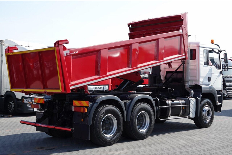 MAN TGA 33.390 / 6X4 / WYWROTKA 2 STRONNA / HYDROBURTA / MANUAL / SP - Truk jungkit: gambar 3 MAN TGA 33.390 / 6X4 / WYWROTKA 2 STRONNA / HYDROBURTA / MANUAL / SP - Truk jungkit: gambar 3