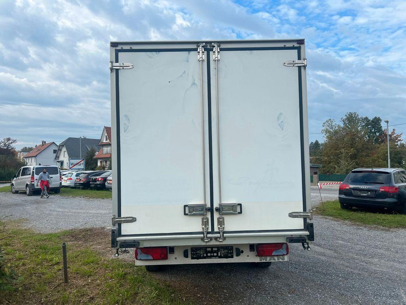 MAN TGE 3.180 4X4 - Van berpendingin: gambar 4 MAN TGE 3.180 4X4 - Van berpendingin: gambar 4