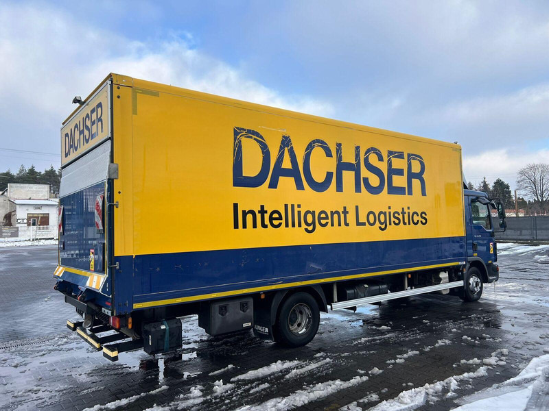 MAN TGL 12.250 BOX+LIFT 1.HAND - Truk box: gambar 4 MAN TGL 12.250 BOX+LIFT 1.HAND - Truk box: gambar 4