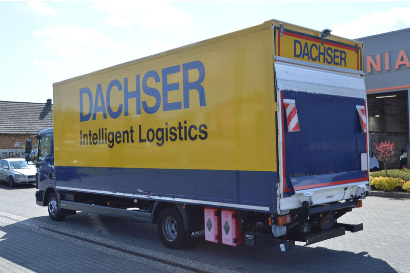 MAN TGL 12.250 CONTAINER+LIFT 1500 kg - Truk box: gambar 3 MAN TGL 12.250 CONTAINER+LIFT 1500 kg - Truk box: gambar 3