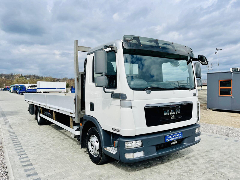 MAN TGL 12.250 - Truk flatbed: gambar 1 MAN TGL 12.250 - Truk flatbed: gambar 1