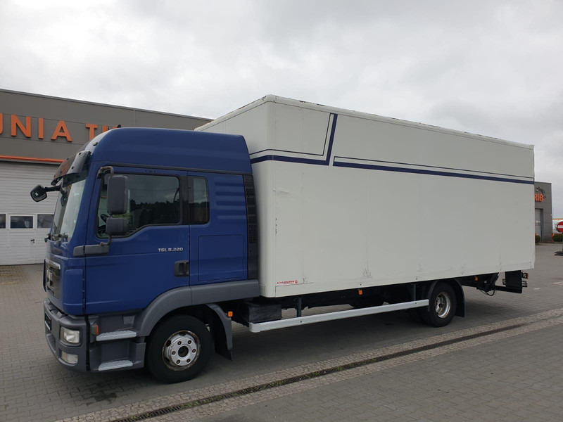 MAN TGL 8.220 EURO 5 CONTAINER+LIFT - Truk box: gambar 2 MAN TGL 8.220 EURO 5 CONTAINER+LIFT - Truk box: gambar 2