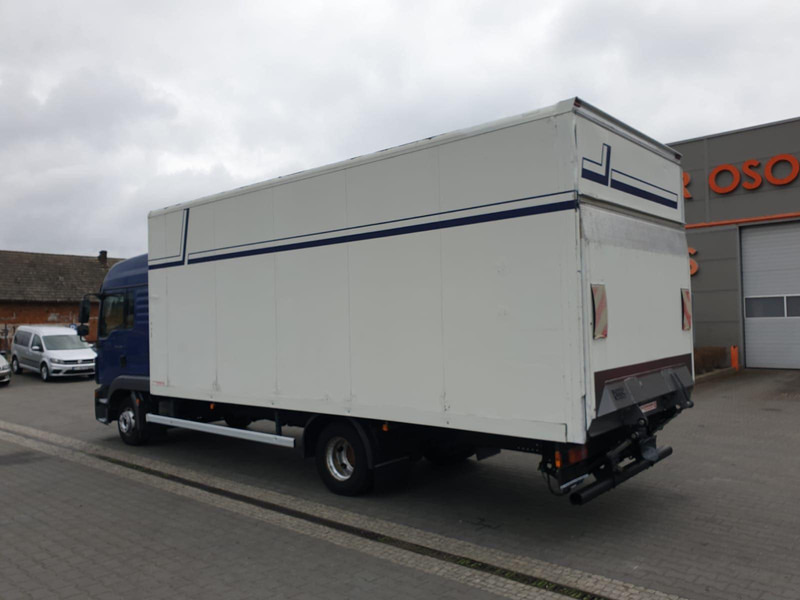 MAN TGL 8.220 EURO 5 CONTAINER+LIFT - Truk box: gambar 3 MAN TGL 8.220 EURO 5 CONTAINER+LIFT - Truk box: gambar 3