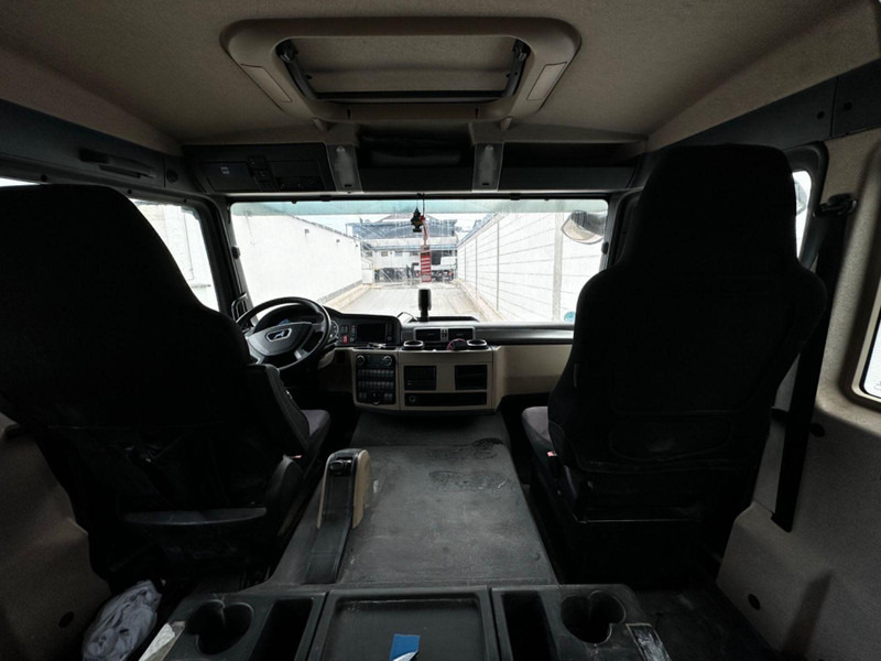 Truk box MAN TGL 8.250: gambar 7 Truk box MAN TGL 8.250: gambar 7