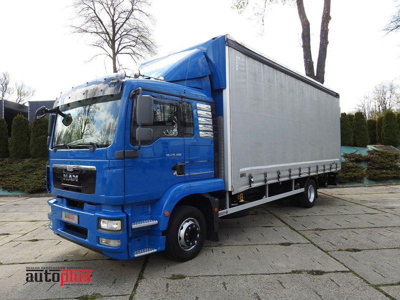 MAN TGM 15.290 PLANDEKA WINDA 18 PALET KLIMATYZACJA TEMPOMAT PNEUMAT - Truk box: gambar 1 MAN TGM 15.290 PLANDEKA WINDA 18 PALET KLIMATYZACJA TEMPOMAT PNEUMAT - Truk box: gambar 1