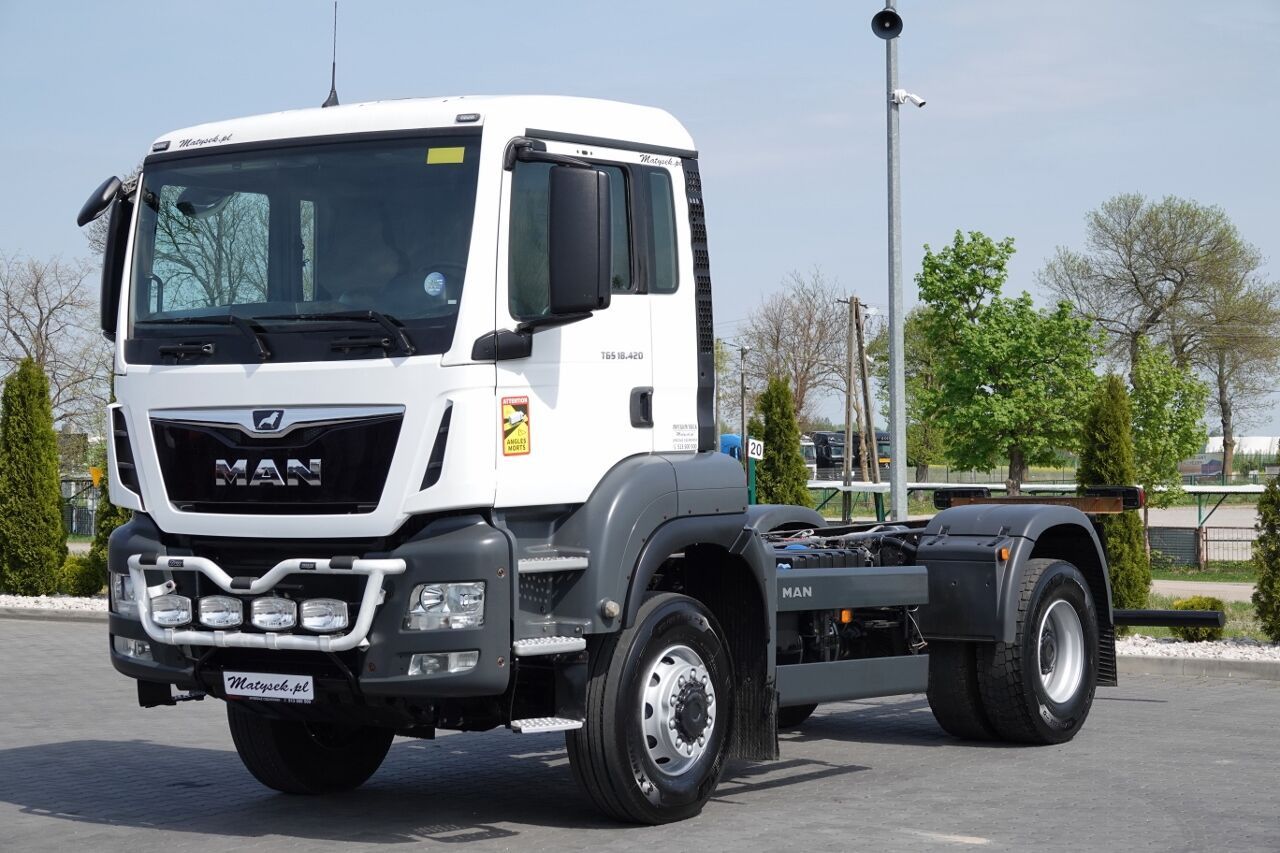 MAN TGS 18.420 / 4X4 / RAMA DŁ. 5,6 M / NAVI / DO ZABUDOWY / SPROWA - Truk sasis: gambar 2 MAN TGS 18.420 / 4X4 / RAMA DŁ. 5,6 M / NAVI / DO ZABUDOWY / SPROWA - Truk sasis: gambar 2