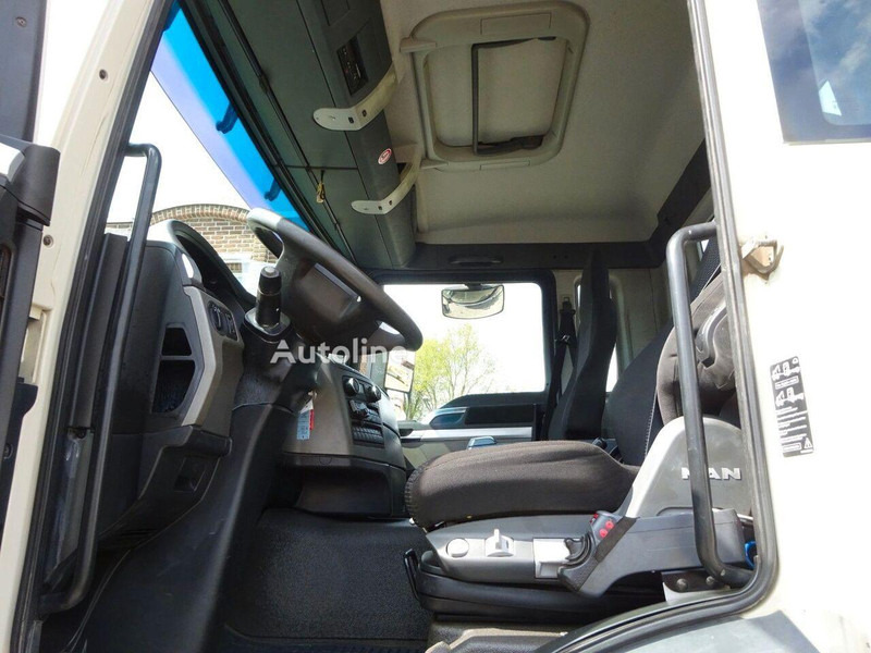 Hook lift, Truk derek MAN TGS 26.320 - Hook lift truck: gambar 16