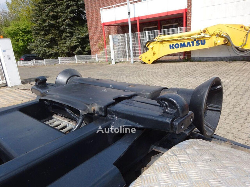 Hook lift, Truk derek MAN TGS 26.320 - Hook lift truck: gambar 13