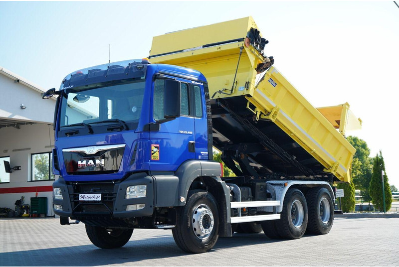 MAN TGS 26.400 - Truk jungkit: gambar 1 MAN TGS 26.400 - Truk jungkit: gambar 1
