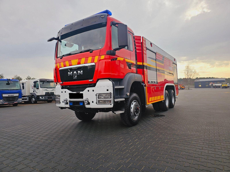 MAN TGS 26.440 Fire truck 6x6 - Truk pemadam kebakaran: gambar 1 MAN TGS 26.440 Fire truck 6x6 - Truk pemadam kebakaran: gambar 1