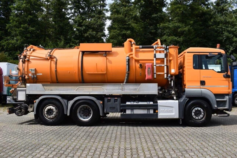 MAN TGS 26.440 - Vacuum truck - Truk vakum: gambar 4 MAN TGS 26.440 - Vacuum truck - Truk vakum: gambar 4