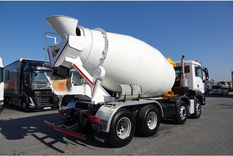 MAN TGS 32.420 / 8x4 / BETONOMIESZARKA IMER  / GRUSZKA 9M3 / 2018 RO - Truk pengaduk beton: gambar 5 MAN TGS 32.420 / 8x4 / BETONOMIESZARKA IMER  / GRUSZKA 9M3 / 2018 RO - Truk pengaduk beton: gambar 5