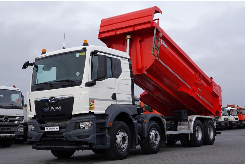 MAN TGS 35.430 / 8X4 / WYWROTKA TYLNOZSYPOWA / HYDROKLAPA / OPONY 10 - Truk jungkit: gambar 1 MAN TGS 35.430 / 8X4 / WYWROTKA TYLNOZSYPOWA / HYDROKLAPA / OPONY 10 - Truk jungkit: gambar 1