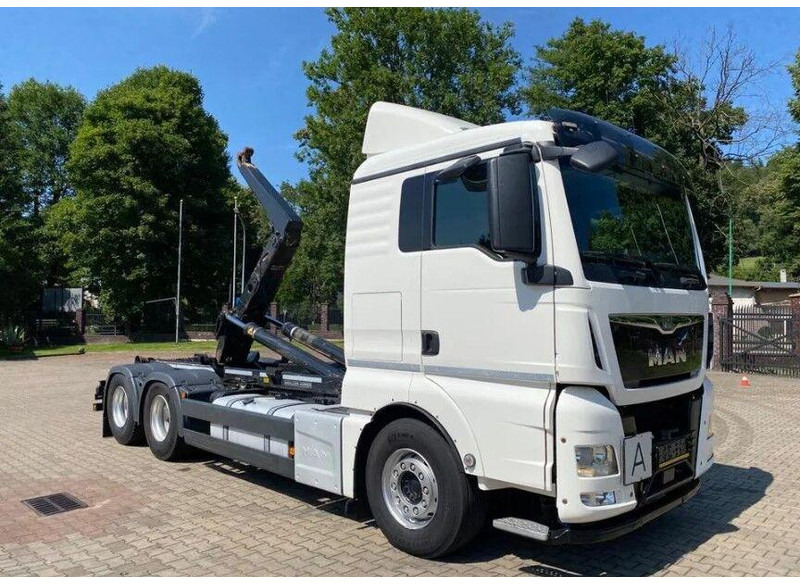 MAN TGX 26.440 - Hook lift: gambar 4 MAN TGX 26.440 - Hook lift: gambar 4