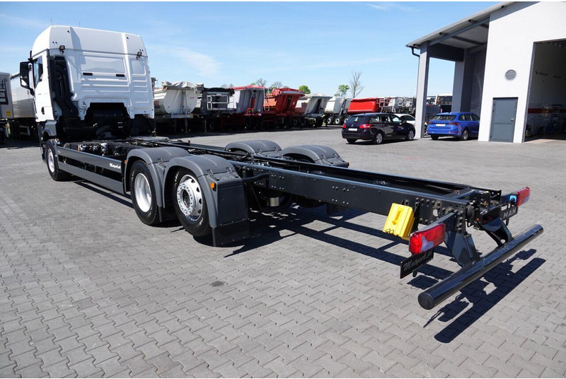 MAN TGX 26.520 / 6x2 / RAMA DŁ. 9,1M / OŚ PODNOSZONA / SKRĘTNA / DO - Truk sasis: gambar 3 MAN TGX 26.520 / 6x2 / RAMA DŁ. 9,1M / OŚ PODNOSZONA / SKRĘTNA / DO - Truk sasis: gambar 3