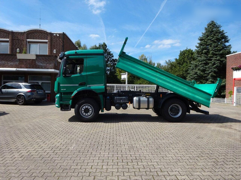 Mercedes-Benz 1843 Arocs 3 way Meiller tipper - Truk jungkit: gambar 5 Mercedes-Benz 1843 Arocs 3 way Meiller tipper - Truk jungkit: gambar 5