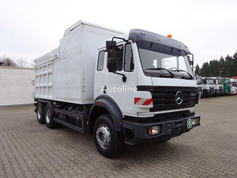 Mercedes-Benz 2527 - Truk vakum: gambar 2 Mercedes-Benz 2527 - Truk vakum: gambar 2