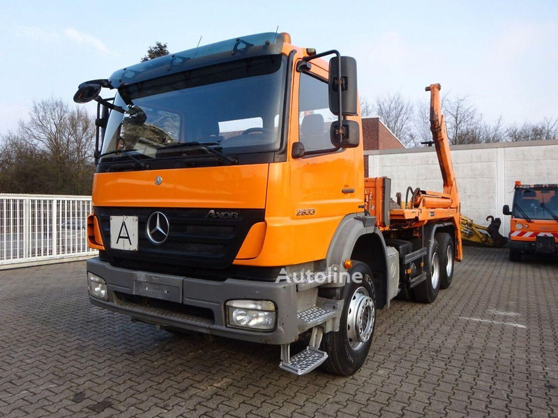 Mercedes-Benz 2633 Axor - Skip loader - Truk skip loader: gambar 1 Mercedes-Benz 2633 Axor - Skip loader - Truk skip loader: gambar 1