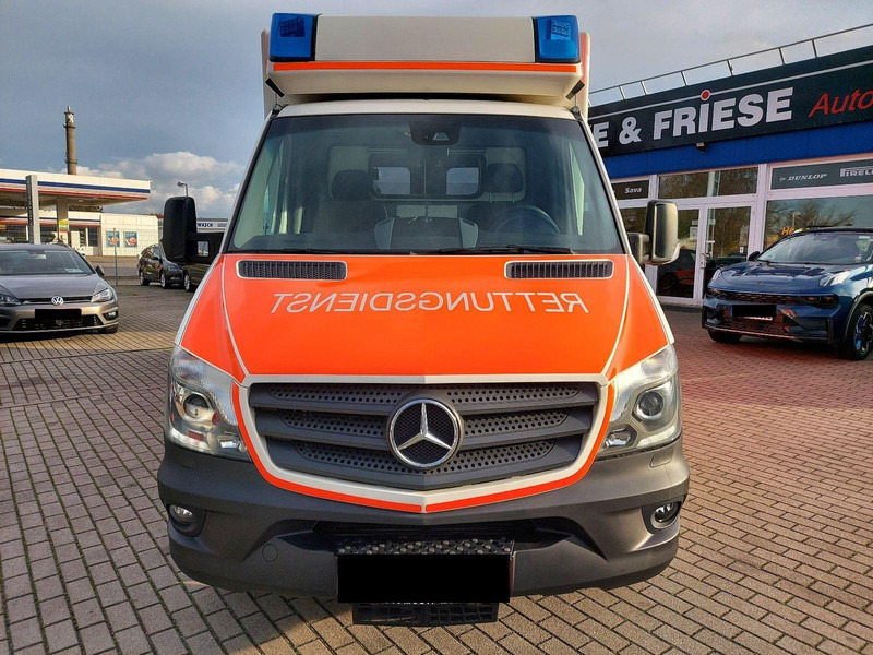 Mercedes-Benz 519 CDI Ambulance - Ambulans: gambar 2 Mercedes-Benz 519 CDI Ambulance - Ambulans: gambar 2