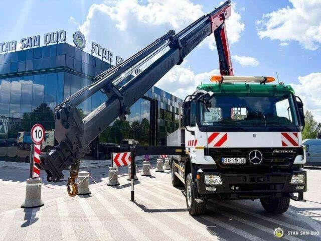 Mercedes-Benz ACTROS 2044A 4x4 Palfinger PK 20002 hds Crane - Truk flatbed, Truk derek: gambar 4 Mercedes-Benz ACTROS 2044A 4x4 Palfinger PK 20002 hds Crane - Truk flatbed, Truk derek: gambar 4