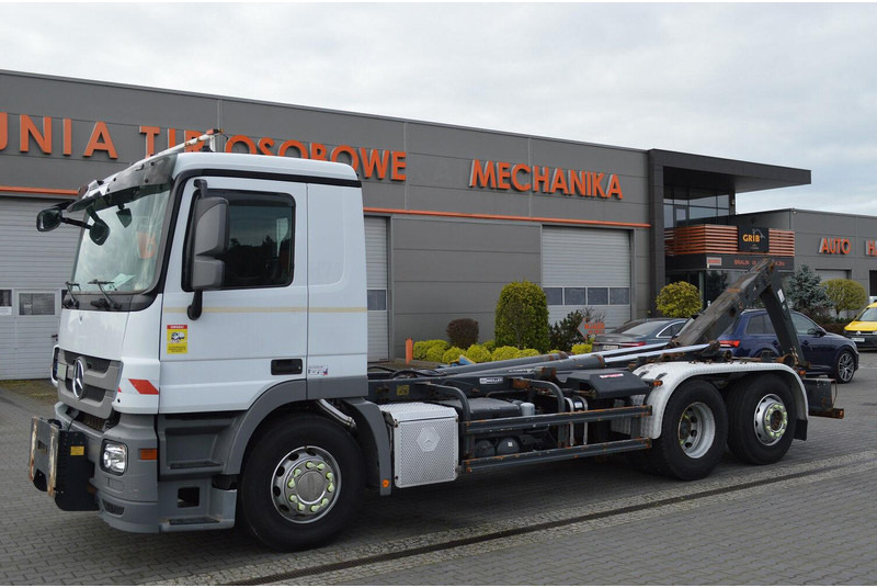 Mercedes-Benz ACTROS 2541 EURO 5 HOOK ABROLLKIPPER - Hook lift: gambar 2 Mercedes-Benz ACTROS 2541 EURO 5 HOOK ABROLLKIPPER - Hook lift: gambar 2