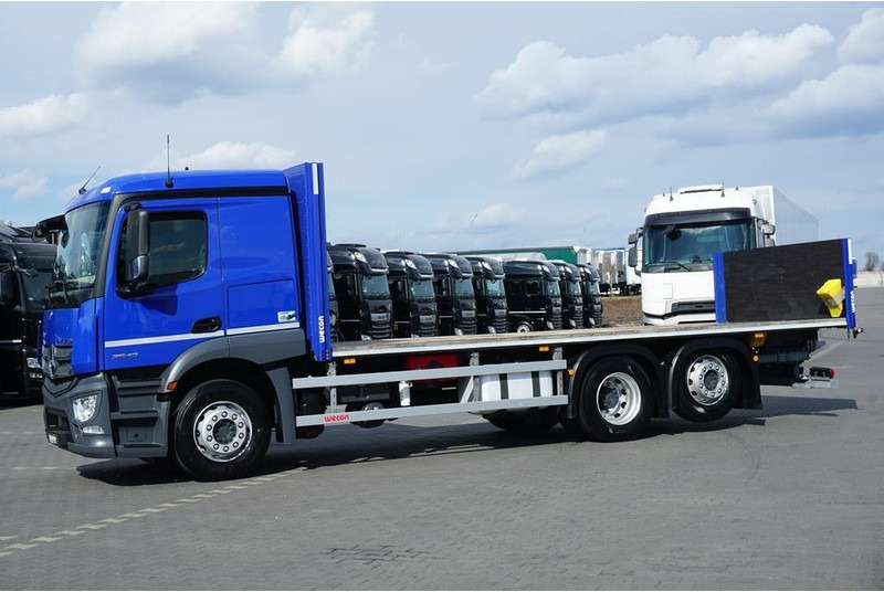 Mercedes-Benz ACTROS / 2543 / ACC / E 6 / PEŁNY ADR / PLATFORMA / ZAWIESIE POD - Truk flatbed: gambar 3 Mercedes-Benz ACTROS / 2543 / ACC / E 6 / PEŁNY ADR / PLATFORMA / ZAWIESIE POD - Truk flatbed: gambar 3