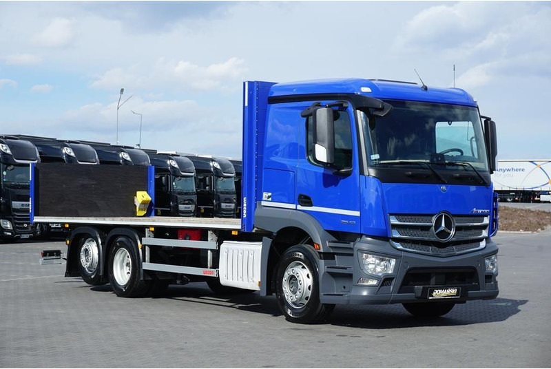 Mercedes-Benz ACTROS / 2543 / ACC / E 6 / PEŁNY ADR / PLATFORMA / ZAWIESIE POD - Truk flatbed: gambar 1 Mercedes-Benz ACTROS / 2543 / ACC / E 6 / PEŁNY ADR / PLATFORMA / ZAWIESIE POD - Truk flatbed: gambar 1